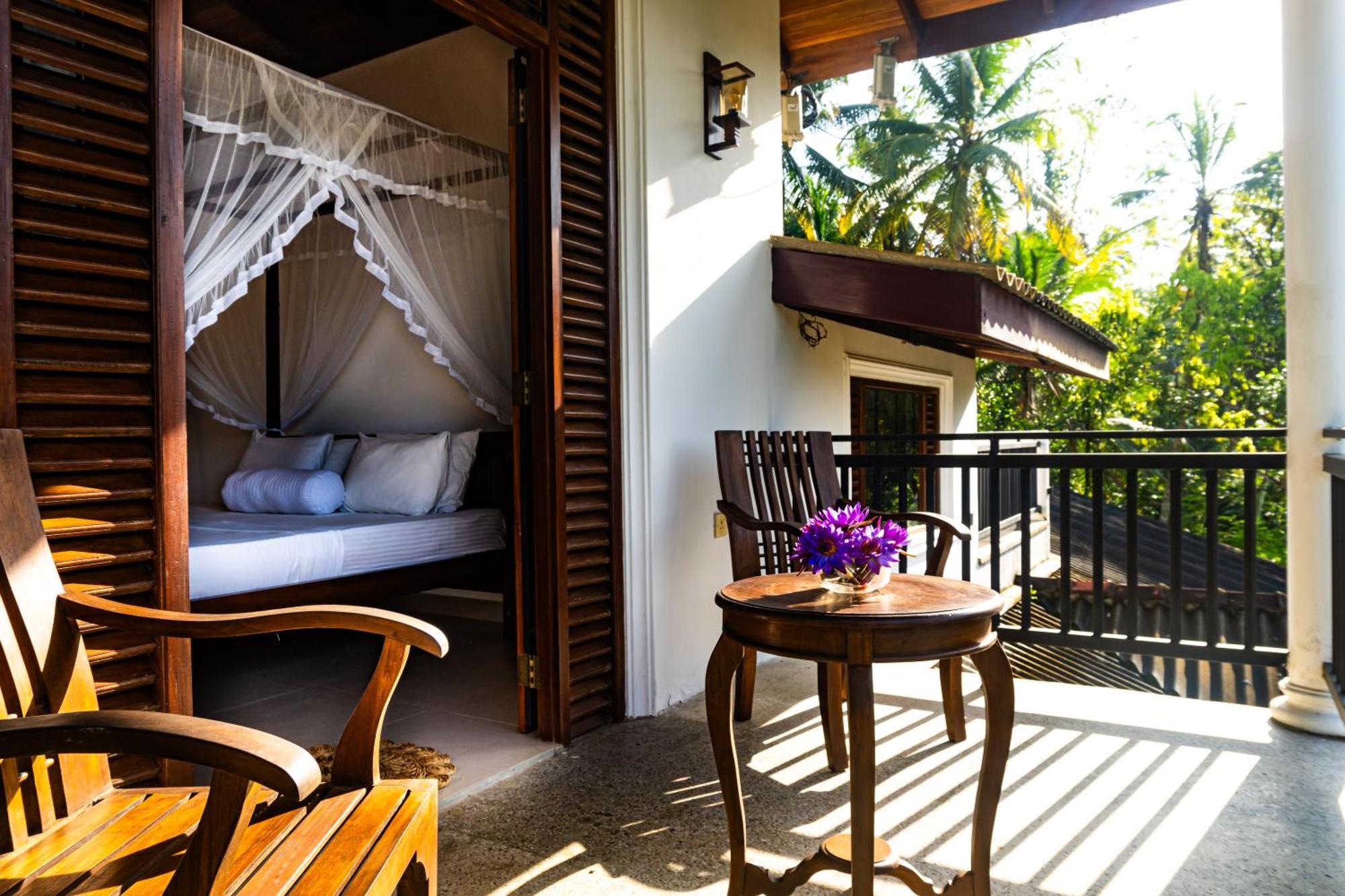 Villa Lake Mountain Weligama Exterior photo